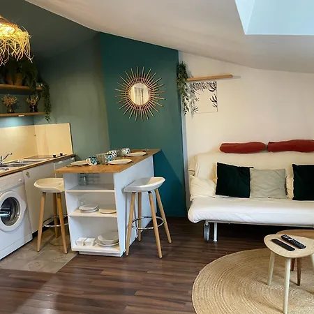 ღ Verdiere • Au Coeur Du Vieux Port Et Cosy Daire *