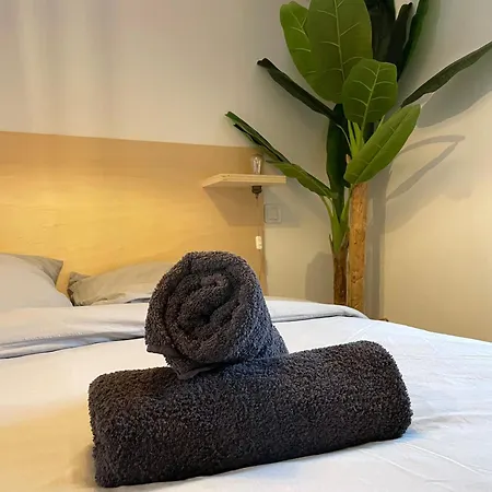 ღ Verdiere • Au Coeur Du Vieux Port Et Cosy * La Rochelle (Charente-Maritime)